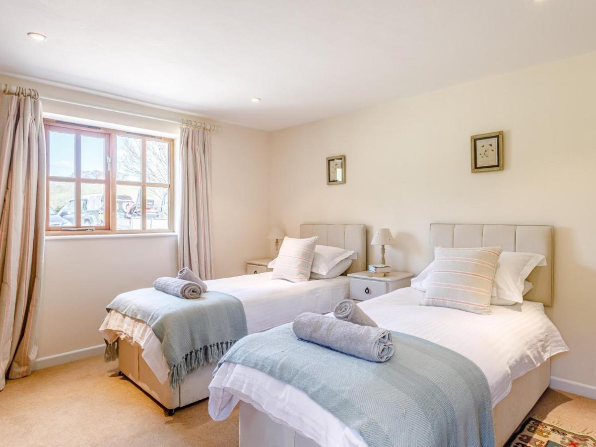 2 Bed In Dorchester 75243 Frampton  Exterior foto